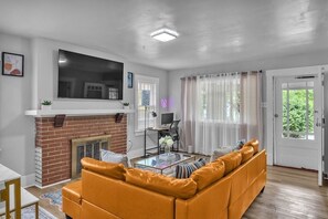 Smart-TV, Kamin, Computerbildschirme