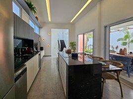 Casa Baía dos Golfinhos #29 | Cozinha privada