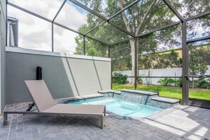Piscine extérieure
