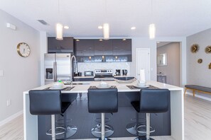 Microwave, oven, stovetop, dishwasher - Free Pool Heat! Last Minute Deal! Near Disney 16 (Kissimmee)