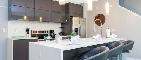 微波爐、焗爐、爐具、洗碗機