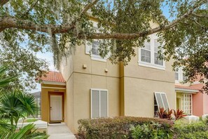 Exterior - Last Minute Deal! Free Pool Heat! Encantada 87 (Kissimmee)