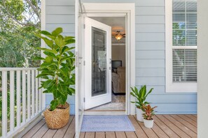 Exterior - Hydrangea Cottage (St. Augustine)