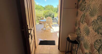 Charmant Gîte au Coeur de la Provence Verte 6personnes