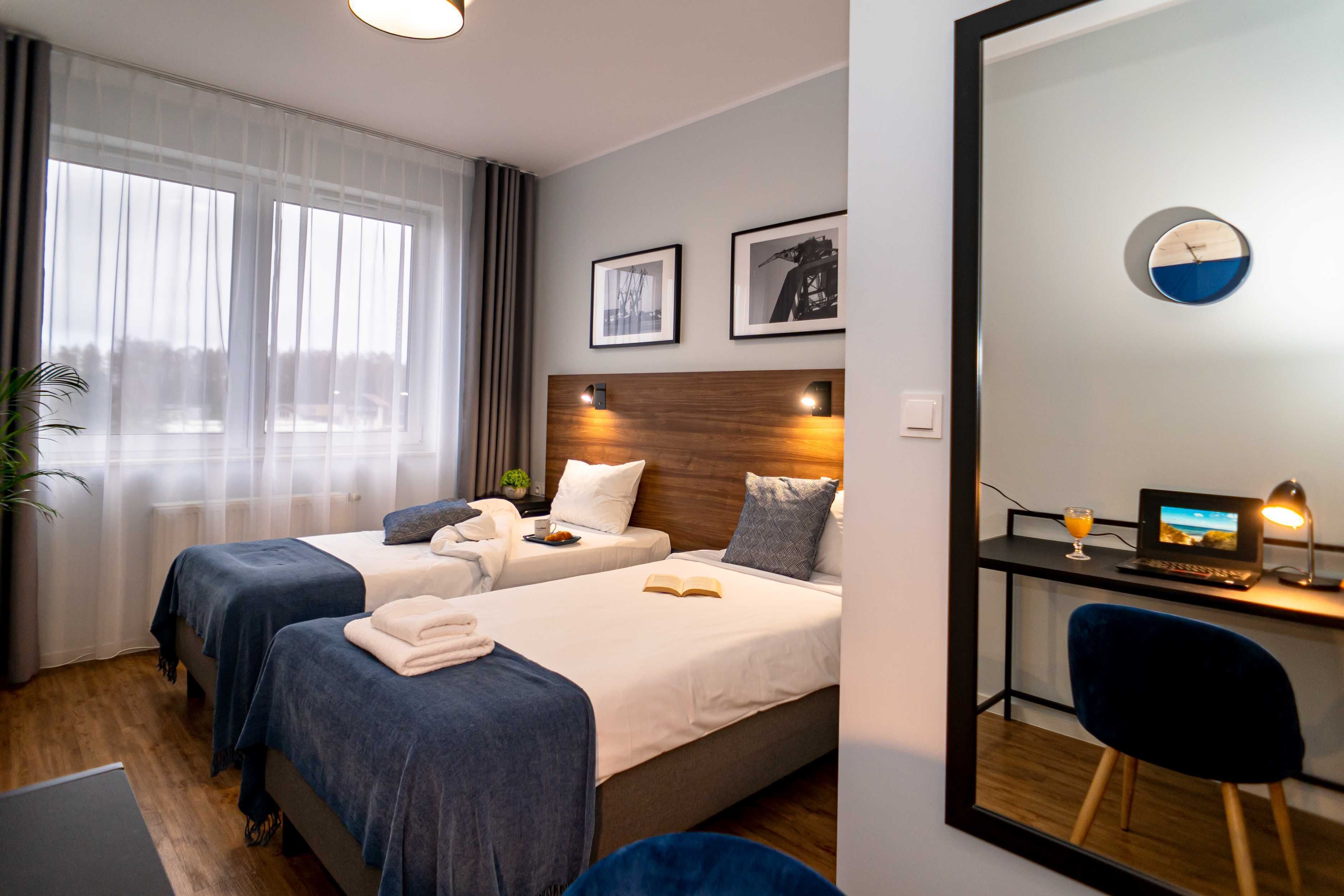 Een strijkplank/strijkijzer