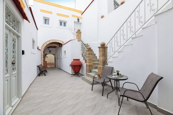 Lobby - Casa Traditionale (Rhodes)