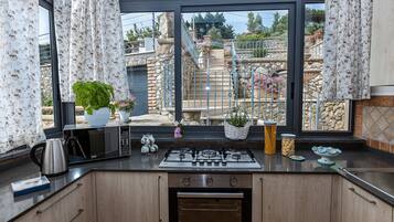 別墅, 吸煙房 | 6 間睡房