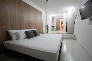 Premier appartement, 1 kingsize bed, niet-roken, privébadkamer | 1 slaapkamer, lakens van Egyptisch katoen, luxe beddengoed