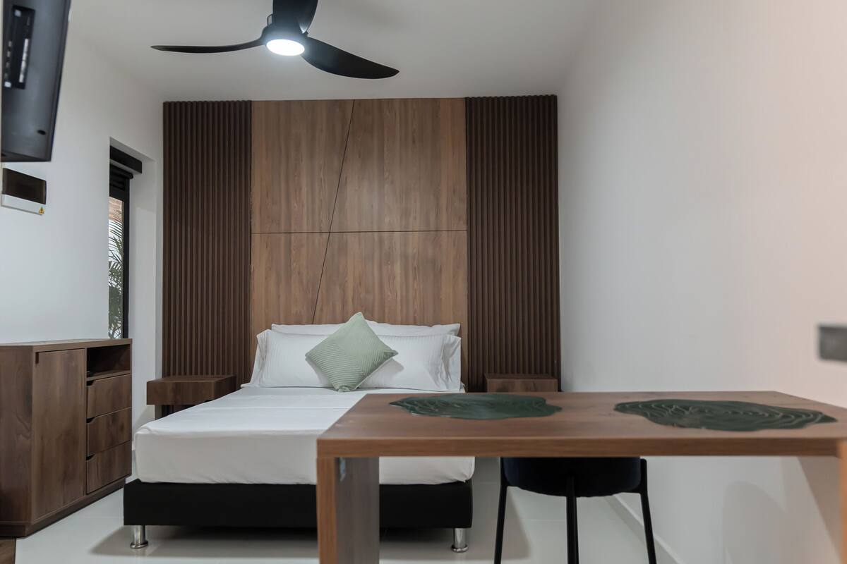 Executive Apartment | 1 bedroom, Egyptian cotton sheets, premium bedding