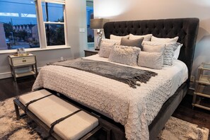 3 bedrooms, desk, free WiFi, bed sheets