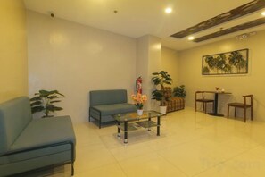 Unclassified image, 3 of 13, button - Algers Suites Bayan-Bayanan Marikina City (Marikina)