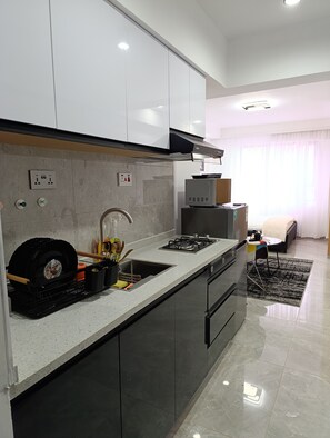 Private kitchen - Cozy Furnished Studio apartment at the heart of Nairobi. Kileleshwa.
(Nairobi)