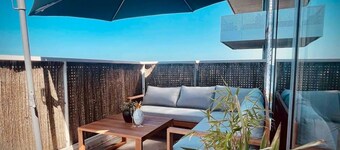 Modern Appartement met Gratis Fietsen. Ideaal Voor een Stedenstrip!