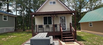 Cozy cottage with AC, Pet-friendly, Near West Point Lake