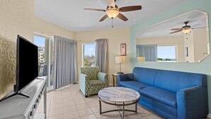 TV, table tennis - 2BR/2BA Beach Condo: Gulf Views & Pools (Treasure Island)