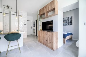 1 camera, ferro/asse da stiro, Wi-Fi, lenzuola