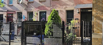 2-Large bedrooms to rent with WiFi, AC in fabulous Brooklyn NYC