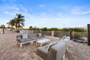 Terrace/patio - Beachfront Vacation: 2BR/2BA Condo (Treasure Island)