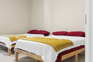 1 Schlafzimmer, Schreibtisch, Bügeleisen/Bügelbrett, kostenloses WLAN