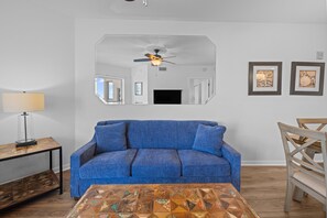 Televisio, pöytätennispöytä