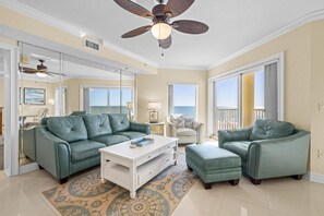 TV, ping pong - 3/3 Penthouse Condo with Epic Beach Views (Treasure Island)