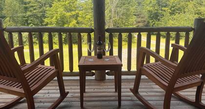 Cozy Kingston Cottage -- 3-bedroom Lodge with AC, Peloton Bike, WiFi, and More