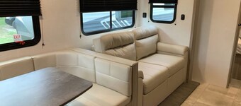 Stay for Work or Fun near Austin and Lakeway