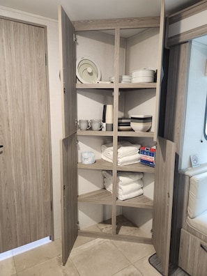 Interior - Stay for Work or Fun near Austin and Lakeway (Austin)