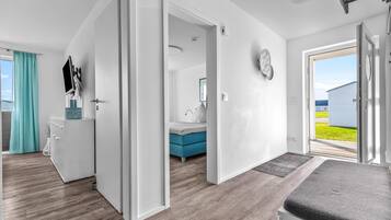 2 bedrooms, iron/ironing board, travel crib, free WiFi