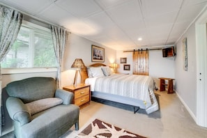 4 bedrooms, WiFi, bed sheets - 4BR Mountain Retreat with Views & Poker Table (Franklin)