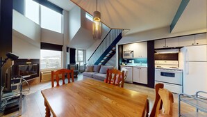 Interior - 1-504 : Condo - 1 bedroom - 4 people (Beaupré)