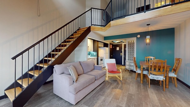 Living area - 1-504 : Condo - 1 bedroom - 4 people (Beaupré)