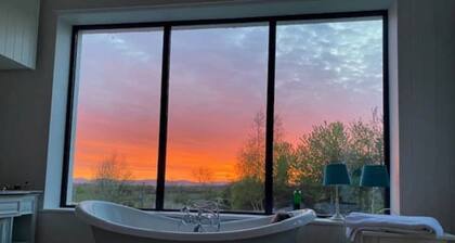 Limavady Mountain Views Hot Tub