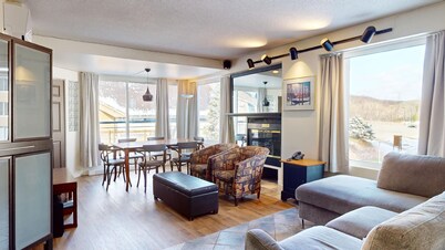 1-301 : Condo - 2 bedrooms - sleeps 6