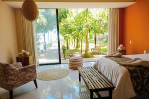 Habitación doble Deluxe, vista a la playa | Sábanas de algodón egipcio, ropa de cama de alta calidad y edredón