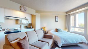 1 室のベッドルーム、WiFi