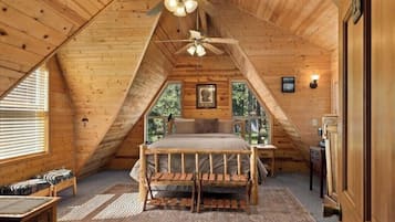 6 bedrooms, iron/ironing board, travel crib, free WiFi