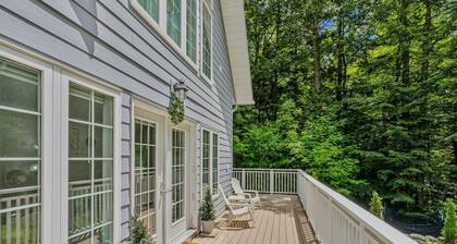 Pet-Friendly, Heart of Quechee - Jay Hill Home
