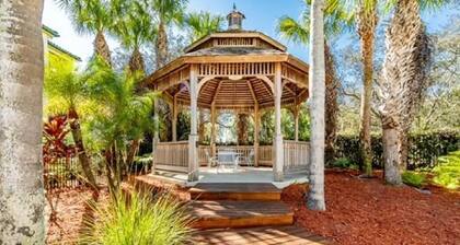 Cozy Condo Minutes Away From Disney