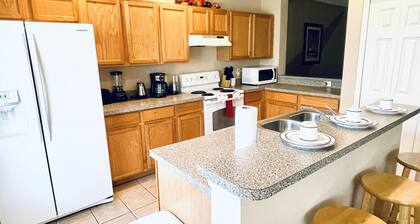 Lakeside Community, Pools, and More!