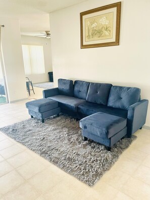 Exterior - 3/2 Pool Home Located in Sunset Ridge Community!! (Davenport)