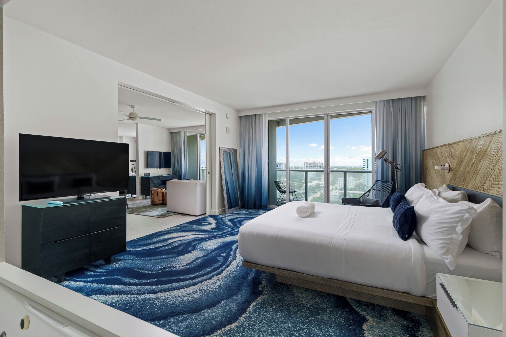 2 bedrooms, travel cot, free WiFi, bed sheets