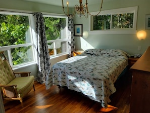 5 habitaciones, wifi gratis y ropa de cama