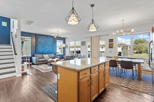 Dream Luxury Quiet Island Atlantic City Getaway