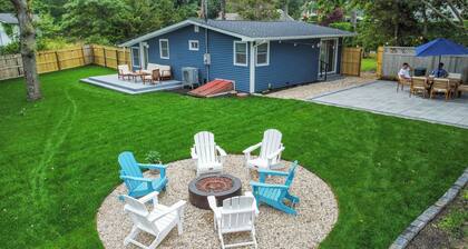Modern Hamptons Getaway: 5 minutes to the Beach and Restaurants!