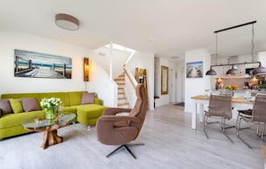 Smart TV, fireplace, stereo - Gorgeous home in Olpenitz with sauna (Olpenitz)