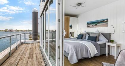 Magnifique bateau Ă Olpenitz avec sauna