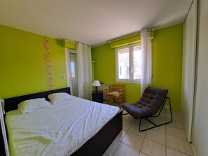 4 bedrooms