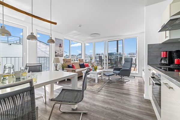 Refrigerador, horno, placa de cocina, lavavajillas