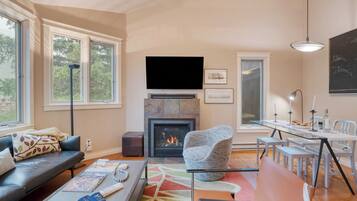 Apartment (2 Bedrooms) | Bahagian dalam